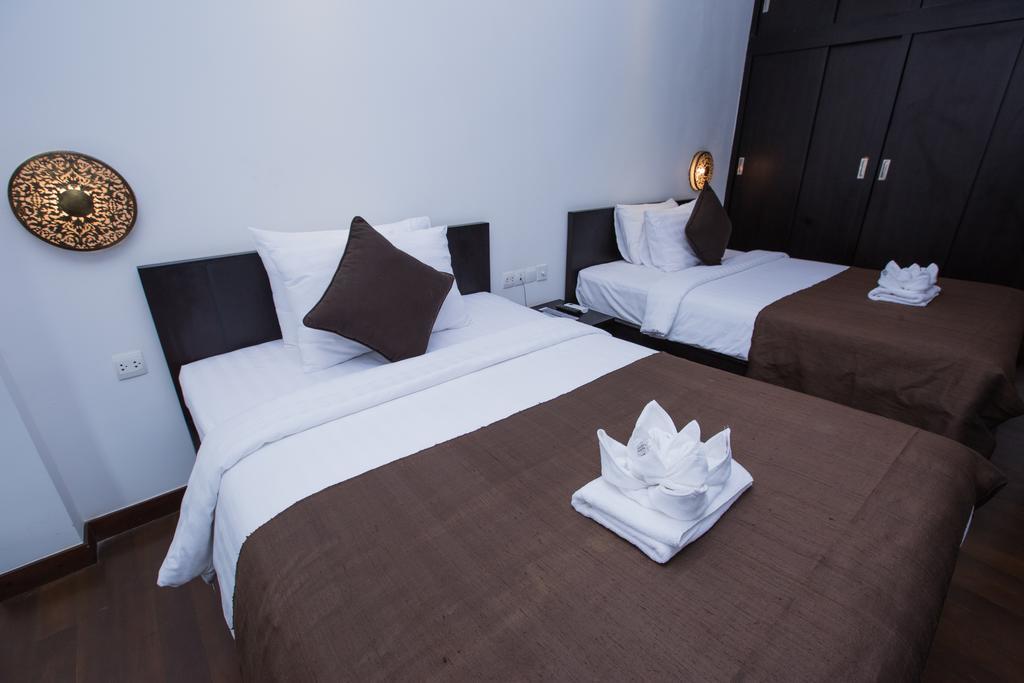 The Palm Boutique Hotel & Residence 프놈펜 외부 사진