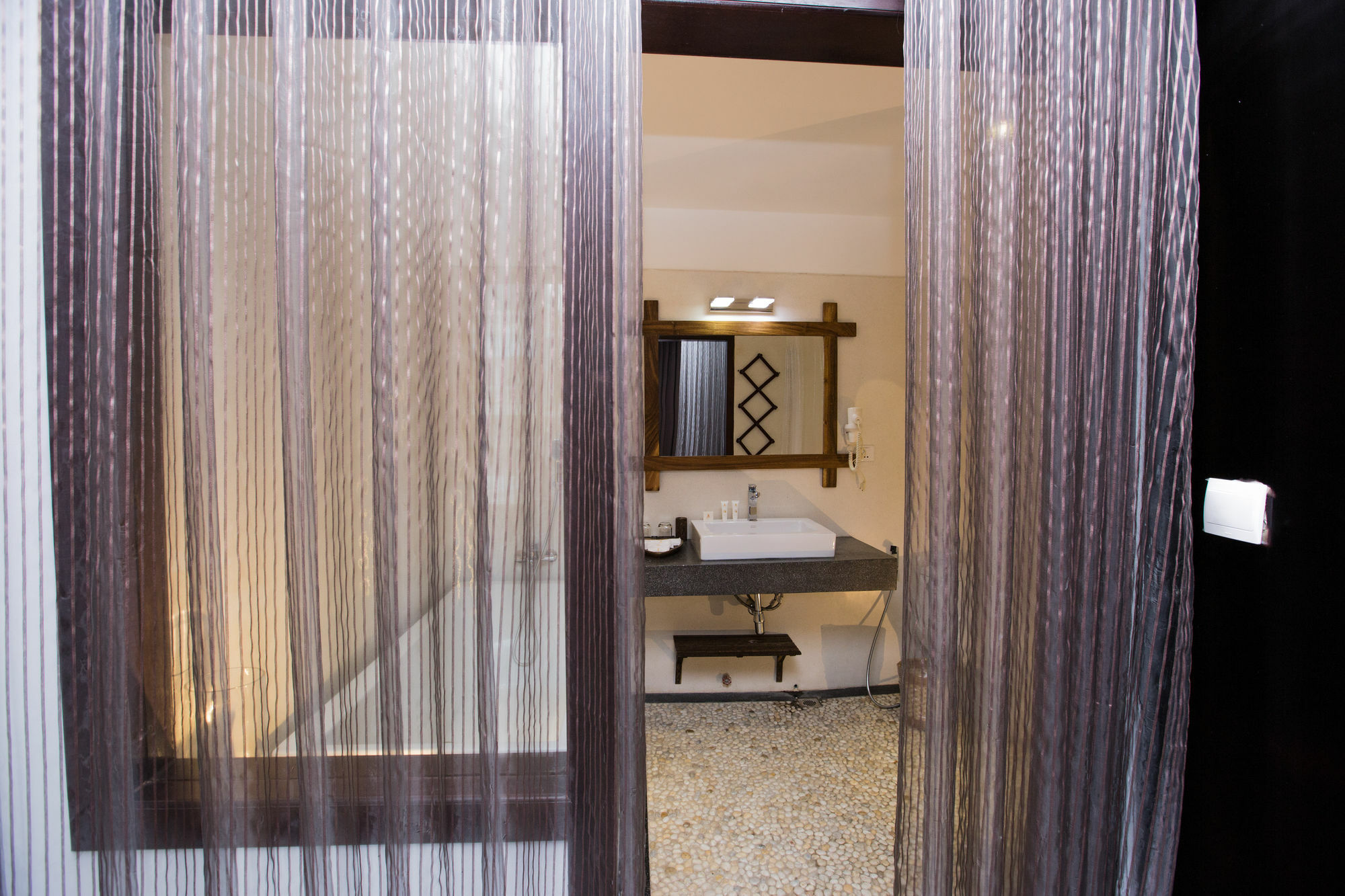 The Palm Boutique Hotel & Residence 프놈펜 외부 사진