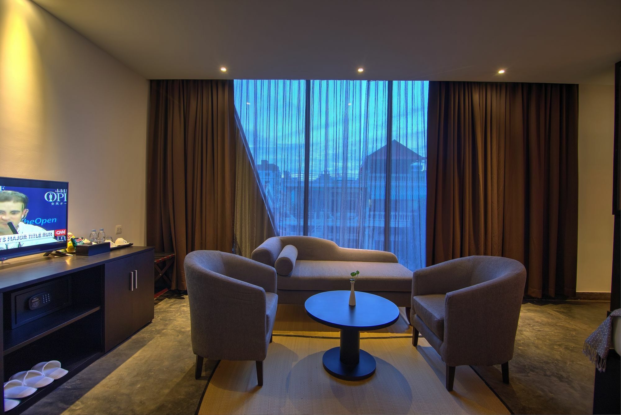 The Palm Boutique Hotel & Residence 프놈펜 외부 사진