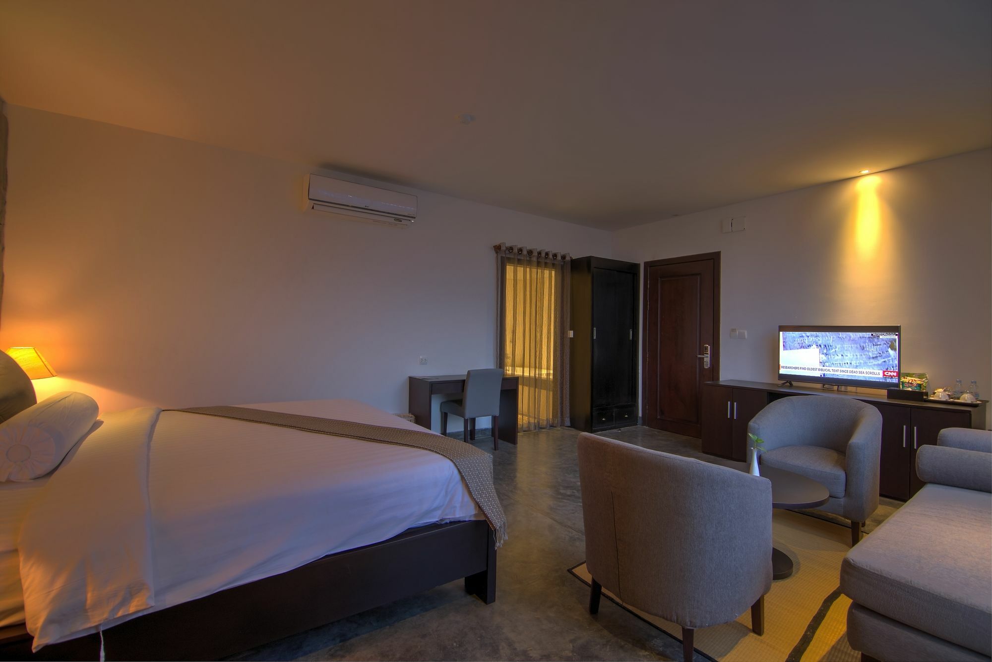 The Palm Boutique Hotel & Residence 프놈펜 외부 사진