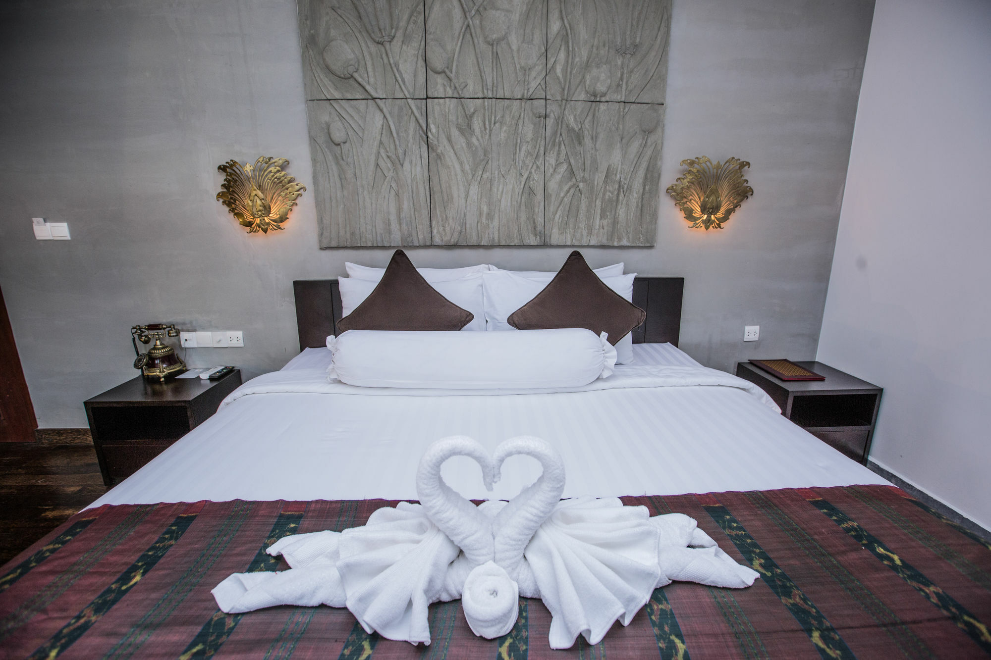 The Palm Boutique Hotel & Residence 프놈펜 외부 사진