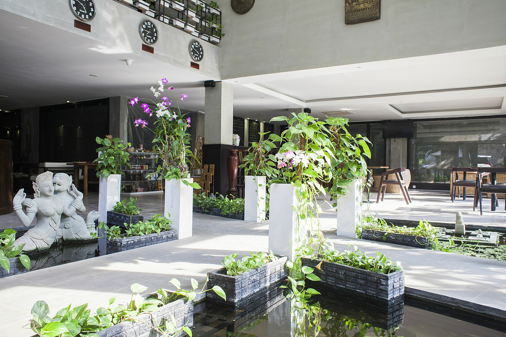 The Palm Boutique Hotel & Residence 프놈펜 외부 사진
