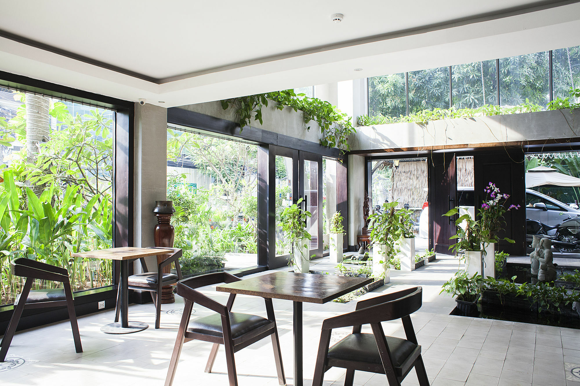 The Palm Boutique Hotel & Residence 프놈펜 외부 사진